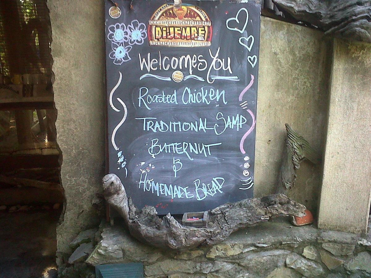 Dijembe Backpackers Lodge Stormsrivier Exterior foto